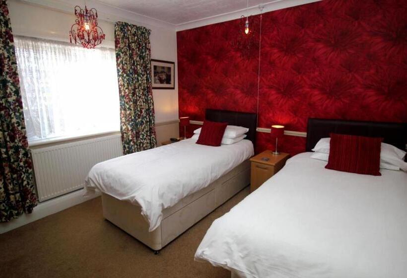 标准间, The Russell