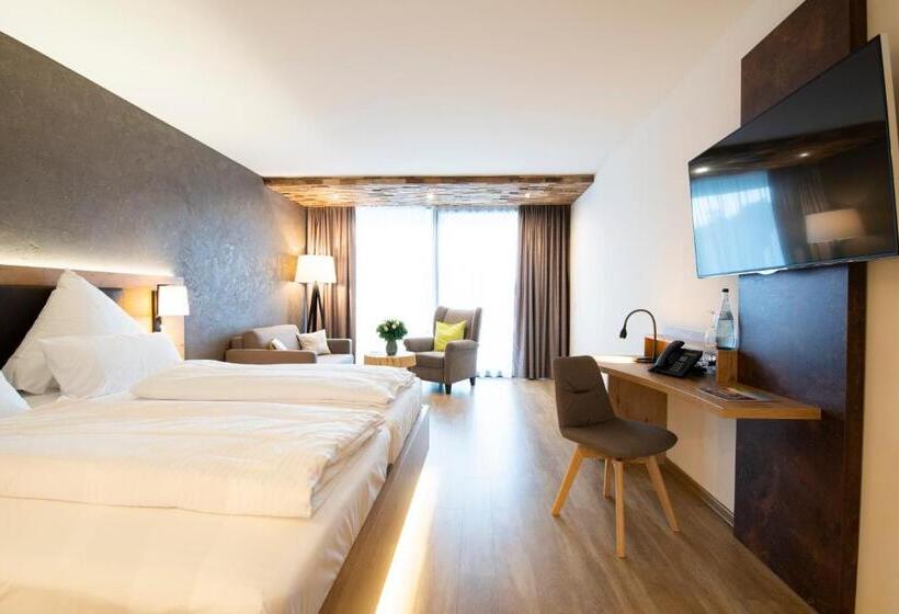 标准间带湖景, Peters Hotel & Spa