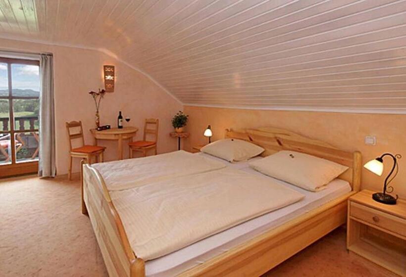 Номер Стандарт с Балконом, Landhaus Lehnerhof