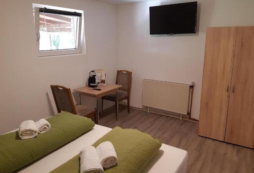 标准间, Steakhaus Galgenbach