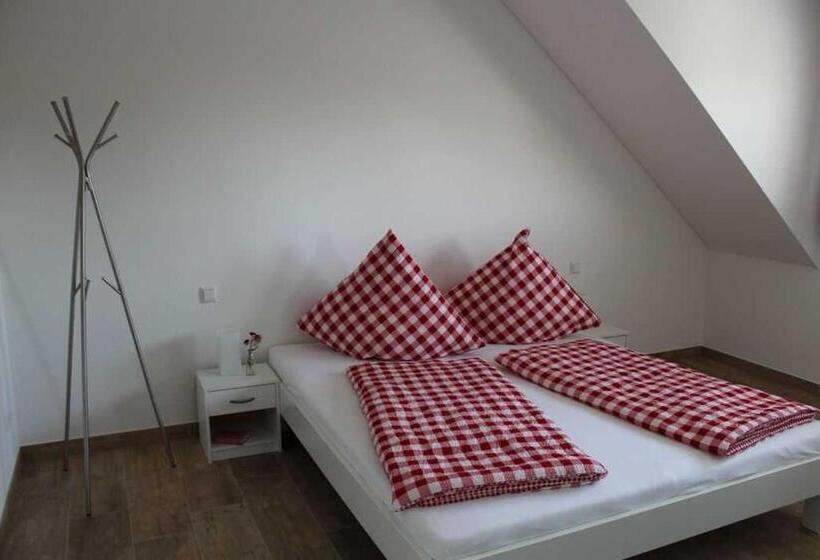 Апартаменты 2 Спальни, Fewo Daiber