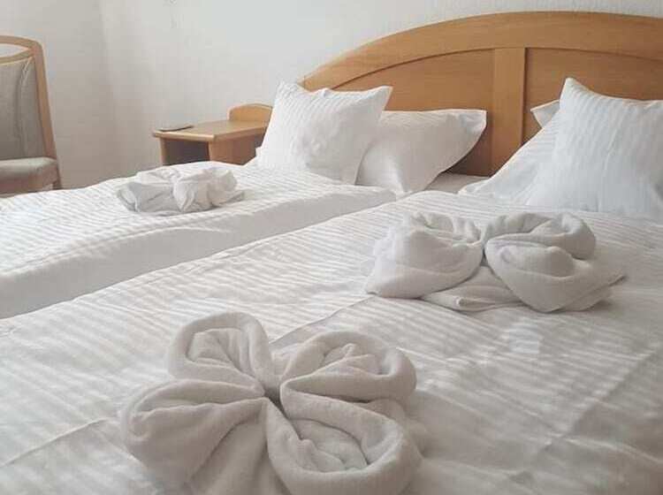 Номер Стандарт, Pension Nadia