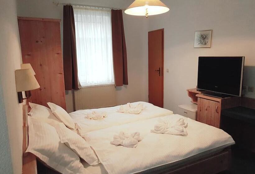 标准间, Pension Nadia