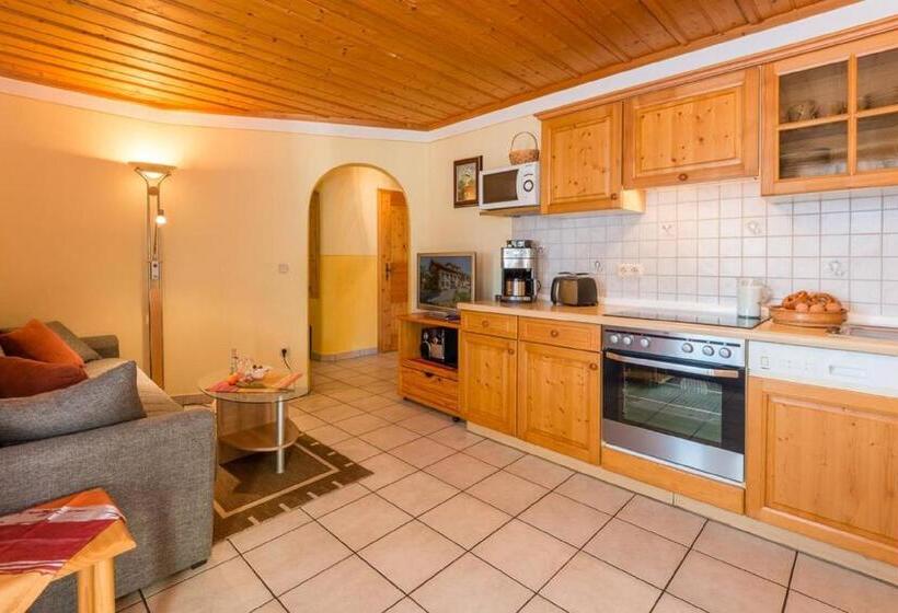 带2个卧室的公寓, Almerhof   Waldferienhof Almer