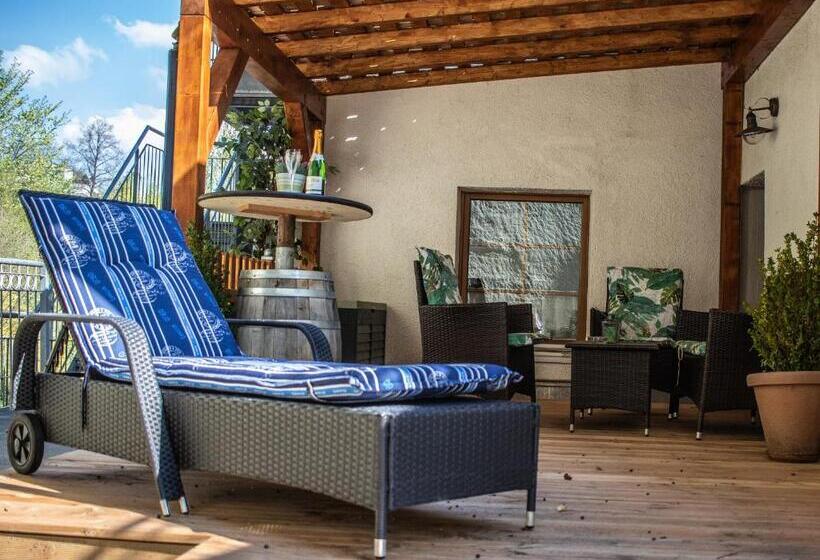 Basic Oda, Gästehaus Zum Felsen