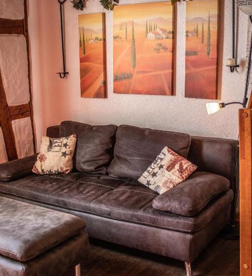 Teraslı 1 Yatak Odalı Daire, Gästehaus Zum Felsen