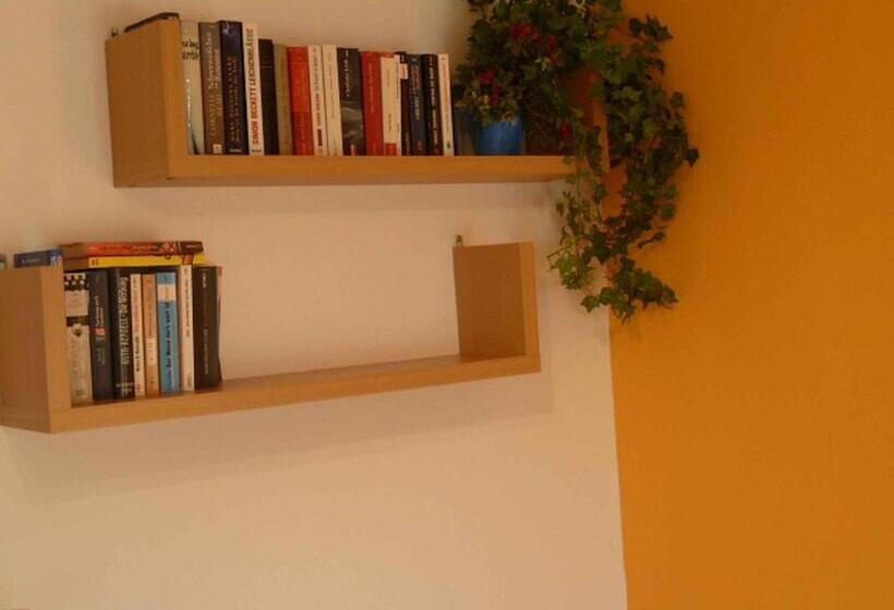 اتاق استاندارد با سرویس بهداشتی مشترک, Privatzimmer Reiner Baumeister