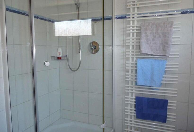 غرفة قياسية فردية حمام مشترك, Privatzimmer Reiner Baumeister