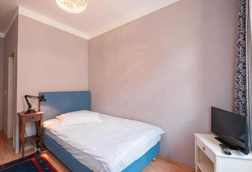 Номер Economy Индивидуальный, Pension Bellevue