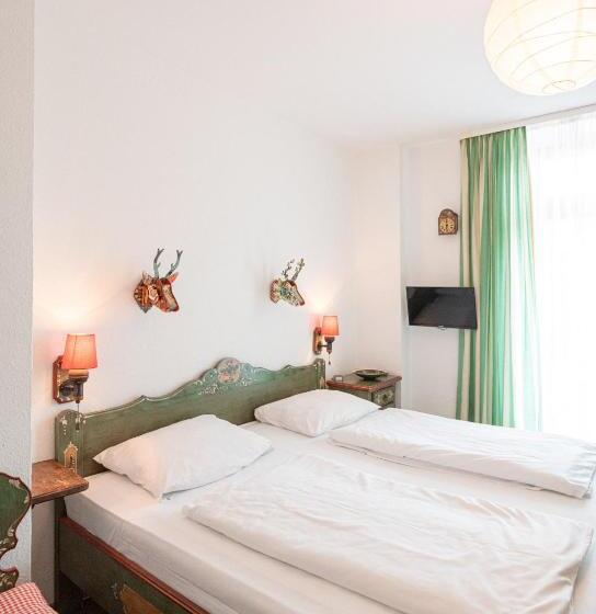 اتاق استاندارد با بالکن, Pension Bellevue