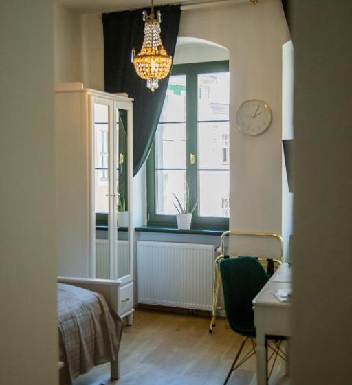 スタンダードシングルルーム, Apartone Altstadt