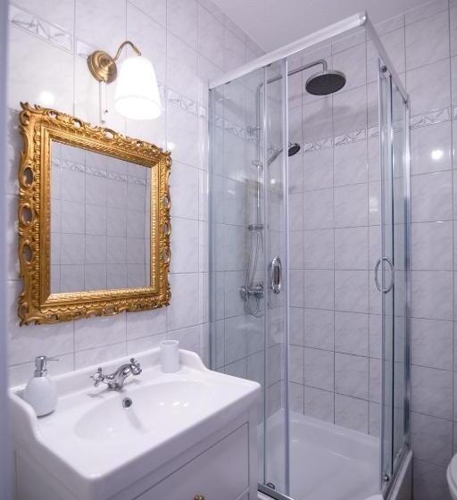 キングサイズベッドのスーペリアルーム, Apartone Altstadt