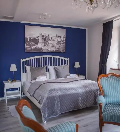 Huoneisto 2 Makuuhuonetta, Apartone Altstadt