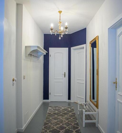 １ベッドルームのデラックスアパートメント, Apartone Altstadt