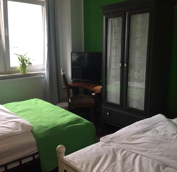 Номер Economy, Ik Gdanska