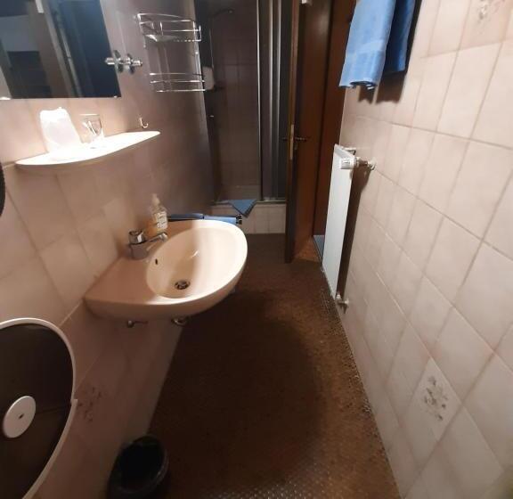 Quarto standart com varanda, Gasthof Keller Merdingen