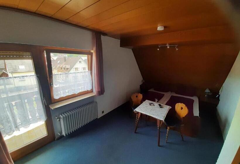 Quarto standart com varanda, Gasthof Keller Merdingen