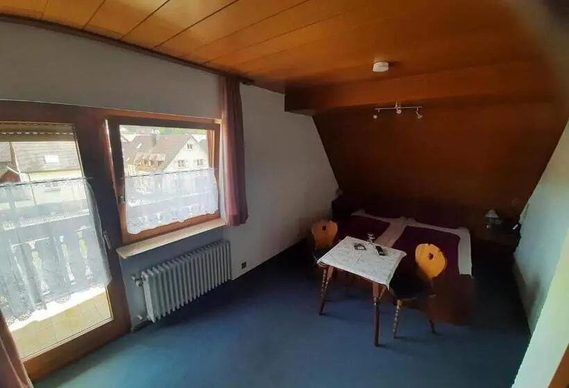 バルコニー付きスタンダードルーム, Gasthof Keller Merdingen