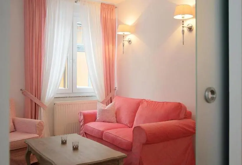 1 Bedroom Apartment Lake View, Satama Sauna Resort & Spa