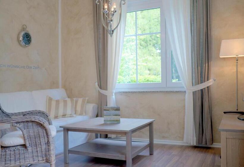 1 Bedroom Apartment Lake View, Satama Sauna Resort & Spa