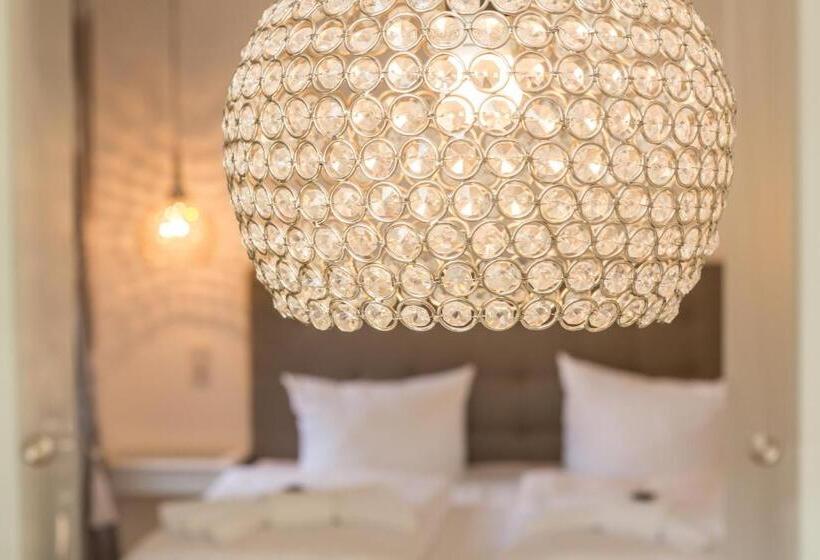 1 Bedroom Apartment Lake View, Satama Sauna Resort & Spa