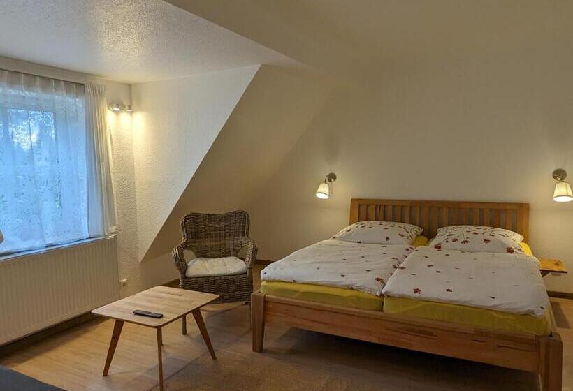 غرفة قياسية ثلاثية, Waldpension Harzer Waldwinkel