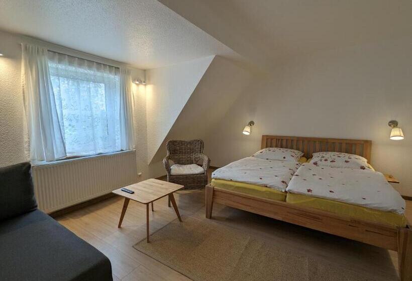 غرفة قياسية ثلاثية, Waldpension Harzer Waldwinkel