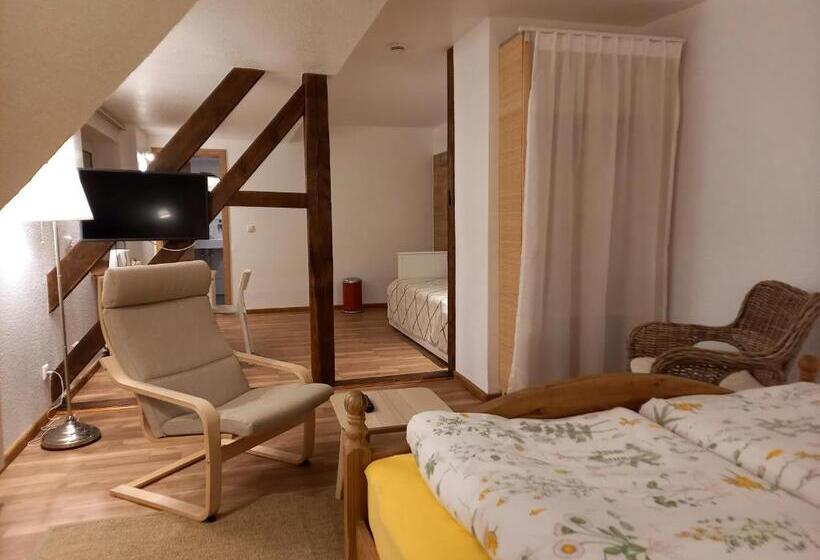 غرفة قياسية ثلاثية ذات اطلالة, Waldpension Harzer Waldwinkel