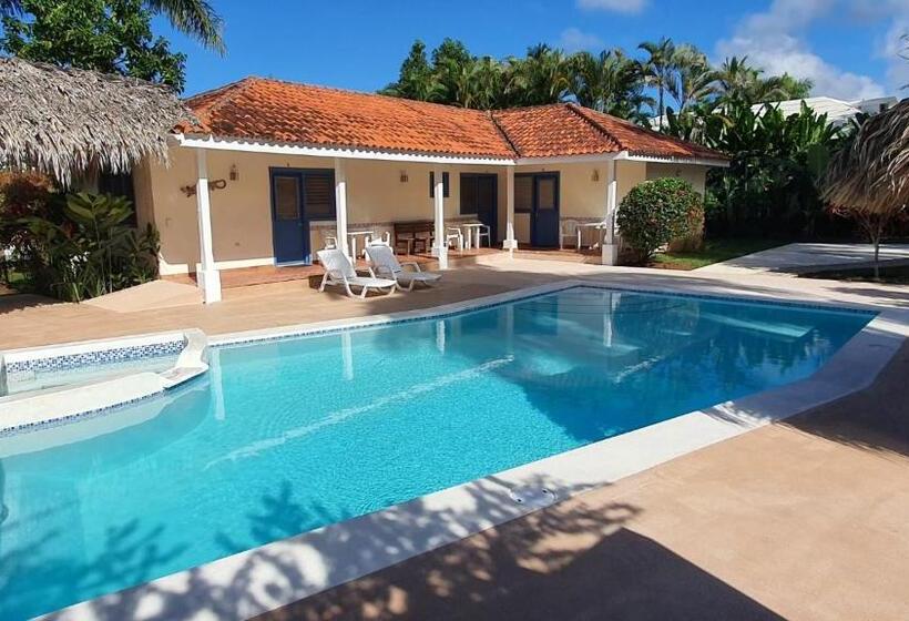 بانگلوی استاندارد, Casa Giò