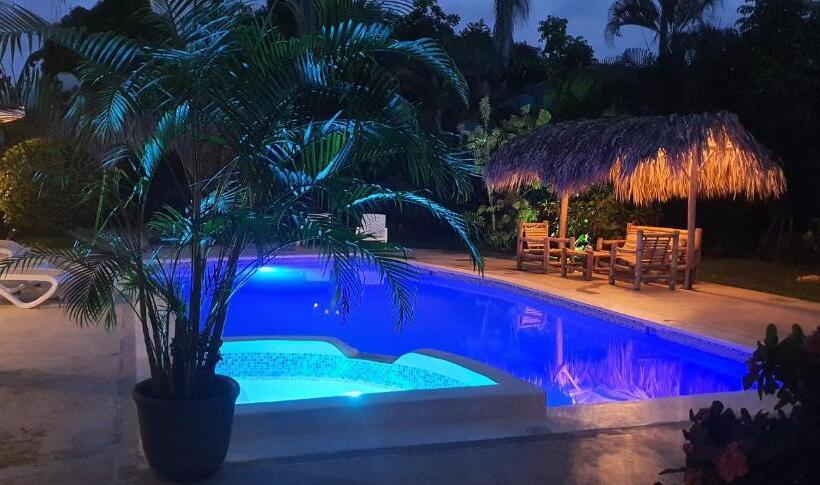 بانگلوی استاندارد, Casa Giò