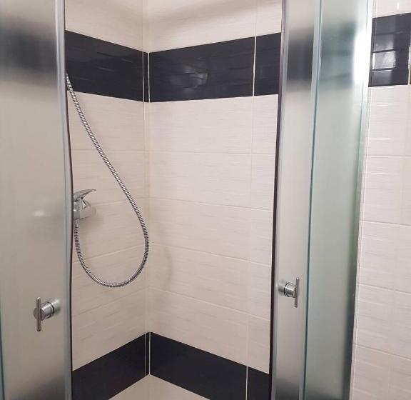 غرفة قياسية مطلّة علي البحر مزوَّدة بشُرفة, Guest House Evtimov