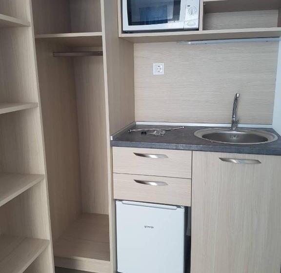 غرفة قياسية مطلّة علي البحر مزوَّدة بشُرفة, Guest House Evtimov