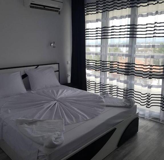 带1个卧室的带海景的公寓, Guest House Evtimov