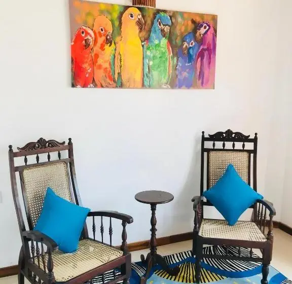 اتاق استاندارد, Neli Guests House