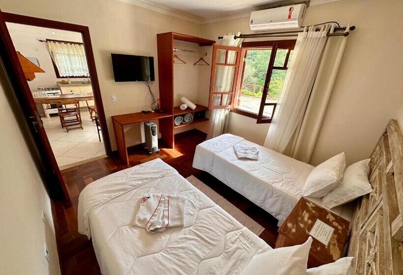 إستديو عائلى, Pousada Aldeia Manacás