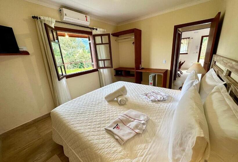 إستديو عائلى, Pousada Aldeia Manacás