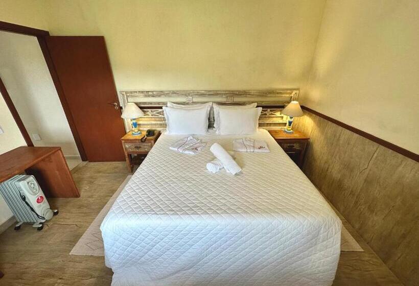 إستديو عائلى, Pousada Aldeia Manacás