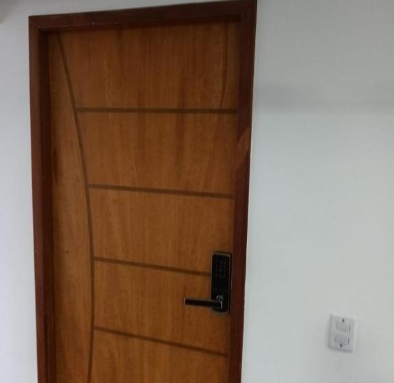 سوییت, Segunda Casa   Seu Cantinho Em Guarapari, 1 Minuto A Pé Da Praia Do Morro! Suítes Confortáveis E Mod