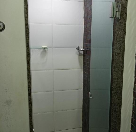 سوییت, Segunda Casa   Seu Cantinho Em Guarapari, 1 Minuto A Pé Da Praia Do Morro! Suítes Confortáveis E Mod