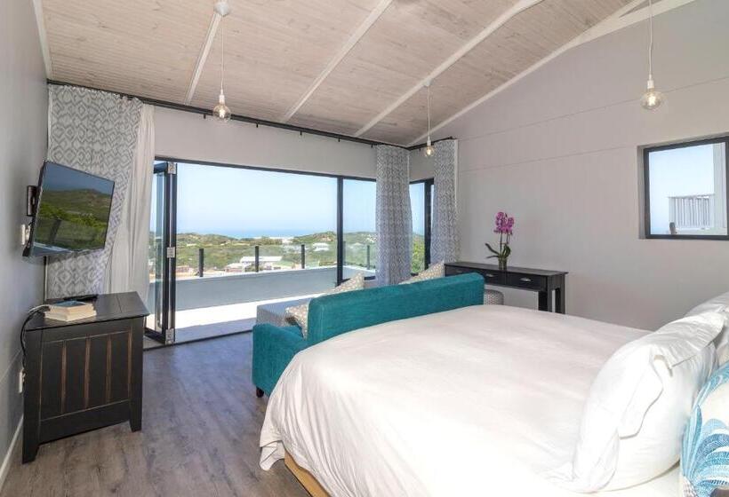 غرفة ديلوكس مطلّة علي البحر, Sky Blue Guest House