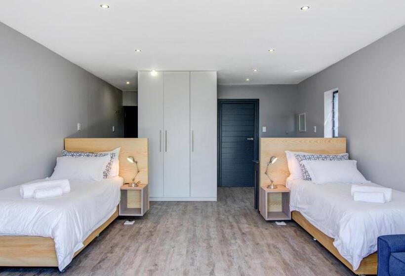 غرفة ديلوكس مطلّة علي البحر, Sky Blue Guest House