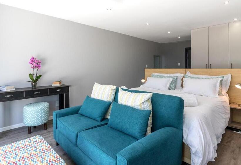 غرفة ديلوكس مطلّة علي البحر, Sky Blue Guest House