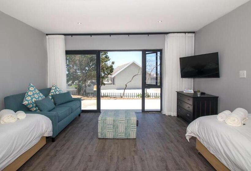 Номер Deluxe Вид на Море, Sky Blue Guest House