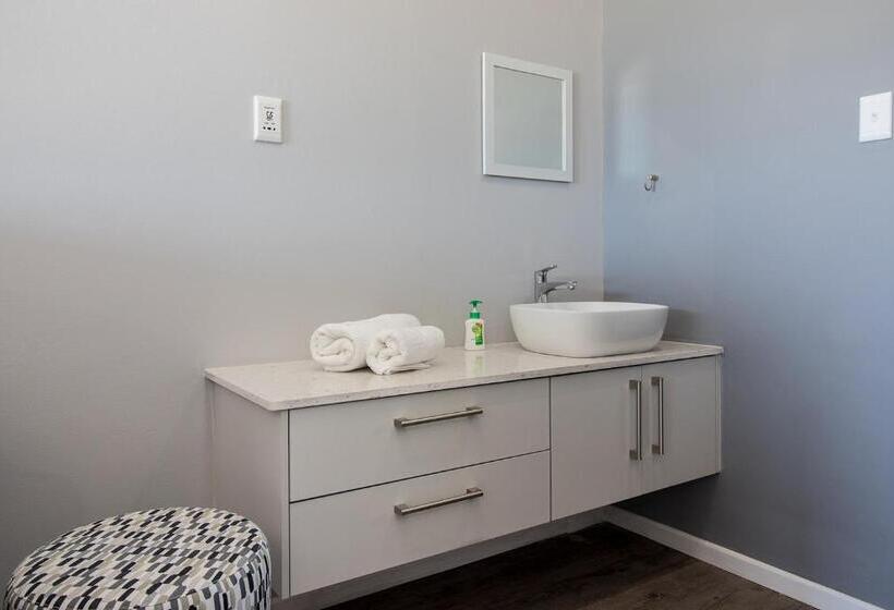 غرفة ديلوكس مطلّة علي البحر, Sky Blue Guest House