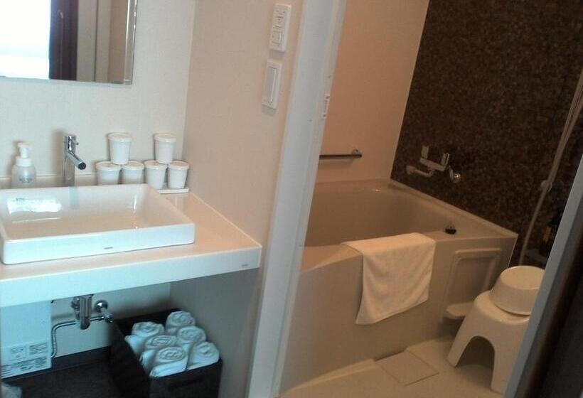 غرفة ديلوكس عائلية, Bande Hotel Osaka