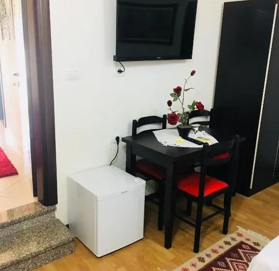 اتاق خانوادگی, Kore Guest House
