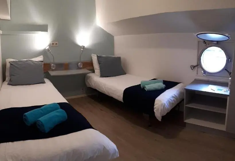 اتاق سوپریور, Rooms On Water