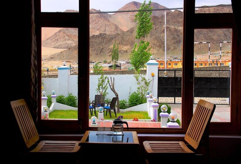 חדר סטנדרט, Jeevanam Villa