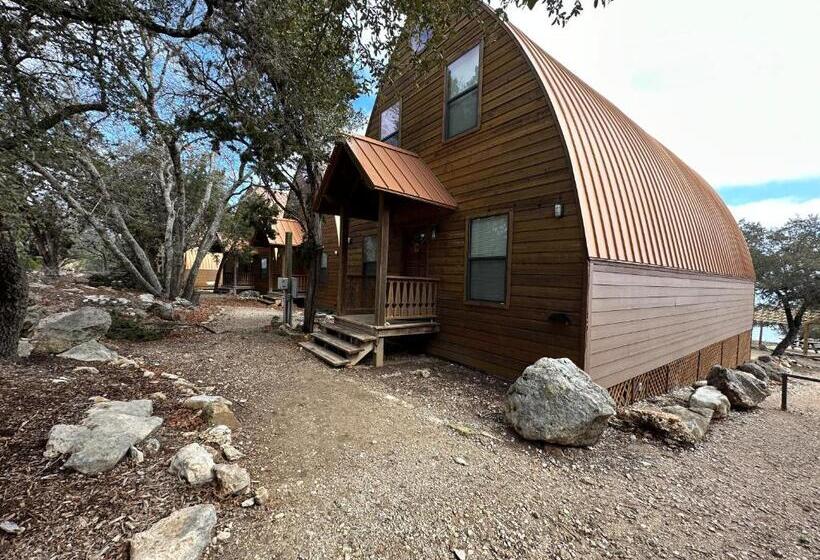 בקתה, Canyon Lakeview Resort