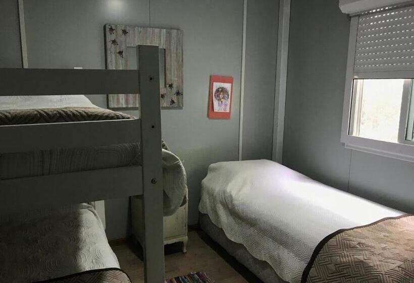 خانه 2 خوابه, Chacra La Escondida